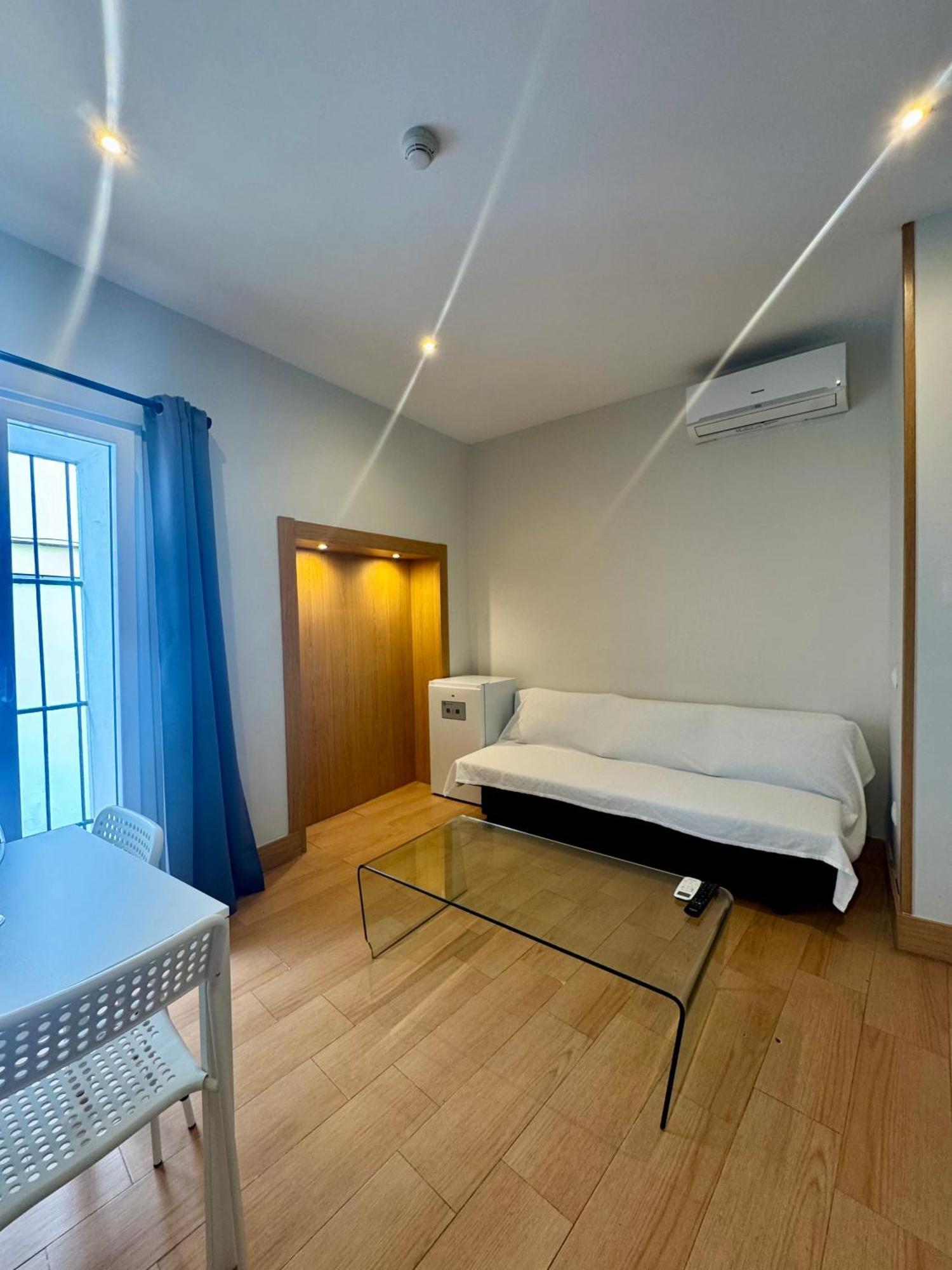 Alcazar Suites 赫雷斯 外观 照片