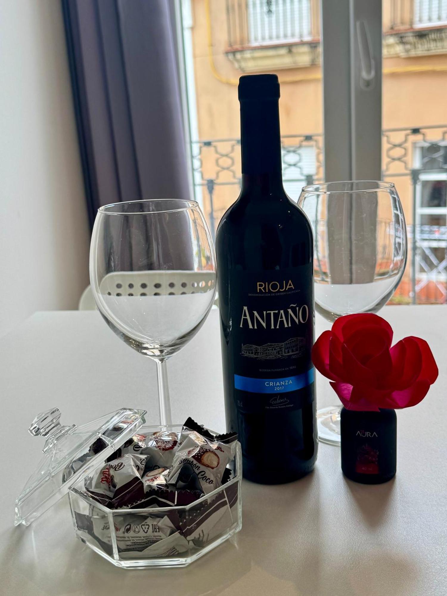 Alcazar Suites 赫雷斯 外观 照片